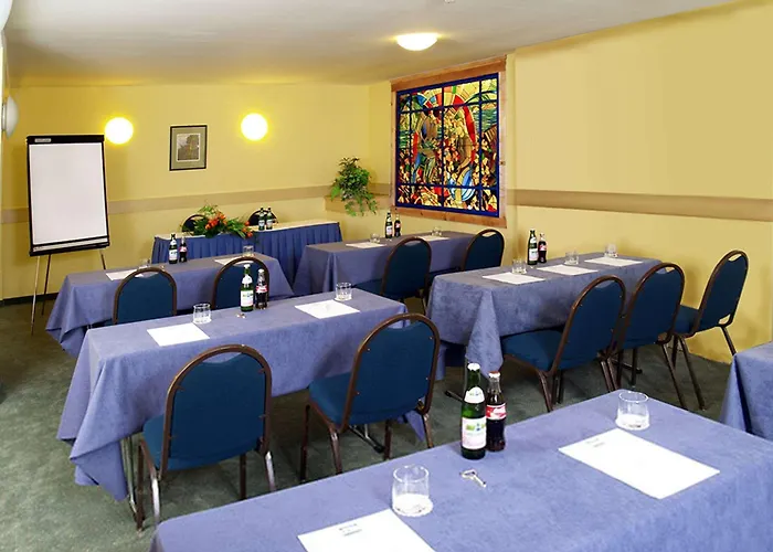 Hotel Danubius Hungaria Center 4*