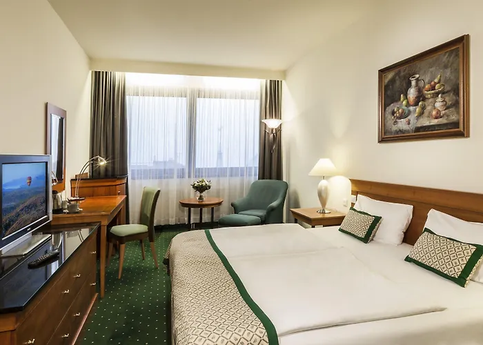 Hotel Danubius Hungaria Center 4*