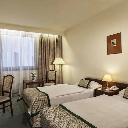 Danubius Hungaria Center 4* Budapest