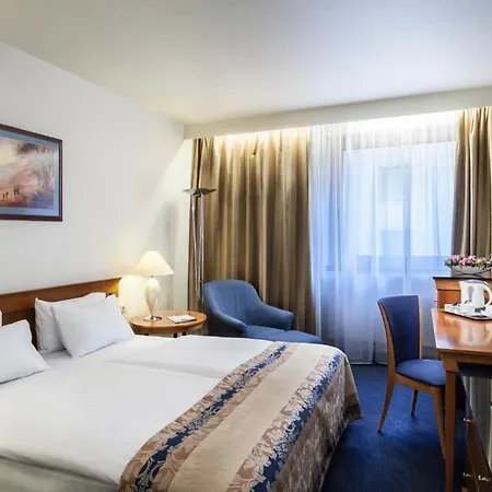 Hotell Danubius Hungaria Center