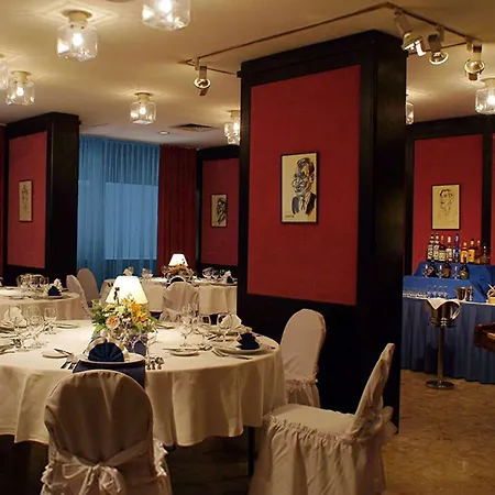 Danubius Hungaria Center 4* Budapest