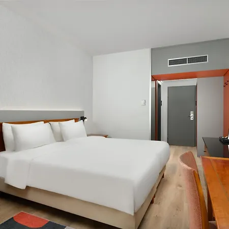 Danubius Hungaria Center Hotell 4*