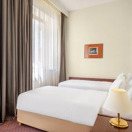Danubius Hungaria Center 4* Budapest