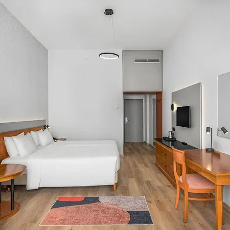 Hotell Danubius Hungaria Center 4*