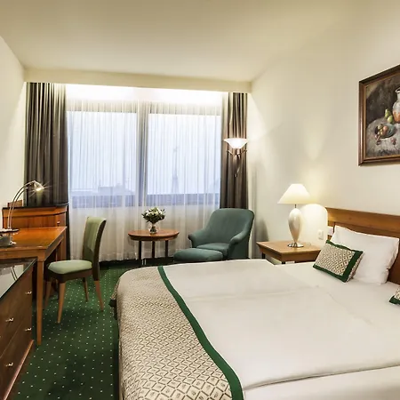 Hotell Danubius Hungaria Center 4*