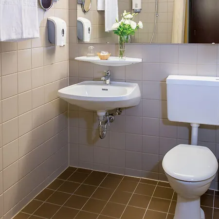 Danubius Hungaria Center 4* Budapest