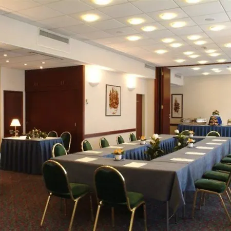 Hotell Danubius Hungaria Center