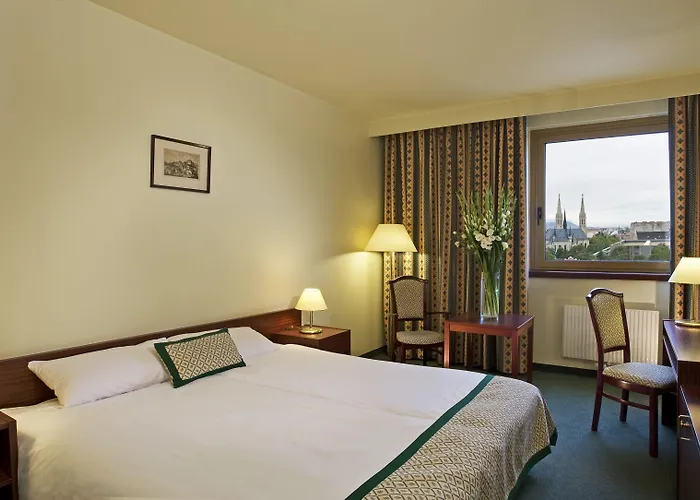 Danubius Hungaria Center 4*