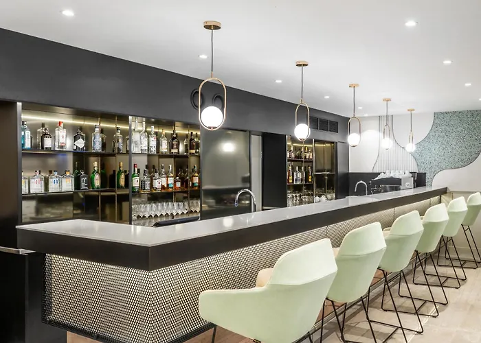 Ξενοδοχείο Danubius Hungaria Center 4*