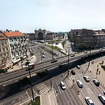 Danubius Hungaria Center מלון בודפשט